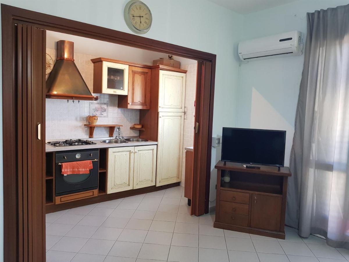 Il Tuppo - Al Centro In Cima Apartamento Messina Exterior foto
